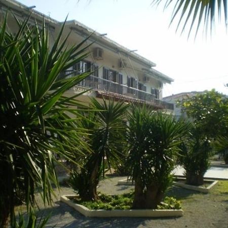 Hotel Apolafsi Volos Exterior foto